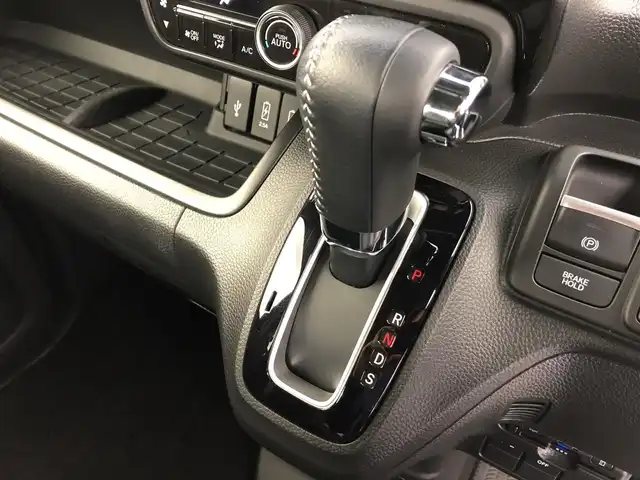 ホンダ Ｎ ＢＯＸ カスタム L ターボ 愛知県 2022(令4)年 2.4万km クリスタルブラックパール ターボ/ホンダセンシング　/両側パワースライドドア　/純正メモリーナビ　/アダプティブクルースコントロール　/フルセグTV　/Bluetooth　/バックモニター　/シートヒーター　/コーナーセンサー　/電動パーキングシステム　/ドライブレコーダー　/パドルシフト　/ハーフレザーシート　/オートライト　/フォグランプ　/スペアキー　/ETC　