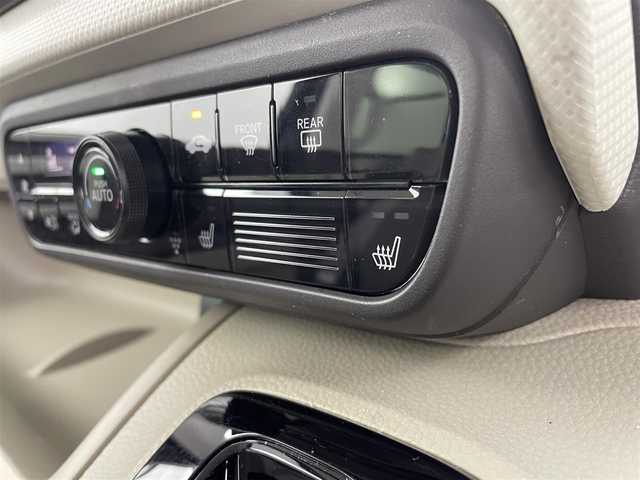 ホンダ Ｎ ＢＯＸ G EX ターボ ホンダセンシング 宮城県 2020(令2)年 5.9万km ブリティッシュグリーンP 純正８型ナビ　/両側パワースライドドア　/助手席スーパースライドシート　/アダプティブクルーズコントロール　/衝突被害軽減ブレーキ　/路外逸脱抑制機能　/オートハイビーム　/誤発進抑制機能/後方誤発進抑制機能/シートヒーター　/ＬＥＤヘッドライト　/充電用USBジャック（急速充電対応タイプ2個付）/禁煙