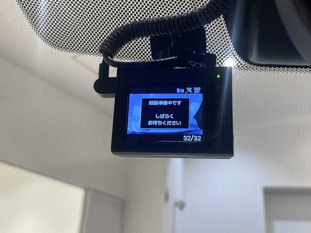 ランドローバー レンジローバースポーツ オートバイオグラフィーダイナミ 新潟県 2019(平31)年 2.7万km フジホワイト レッドブレーキキャリパー/ソフトクローズドア/アイボリーレザー/シートヒーター/ベンチレーション/360°カメラ/スペアキー/メリディアンサウンド/アイドリングストップ/プッシュスタート/ETC/LEDヘッドライト/オートハイビーム/パワーバックドア/ハンドルヒーター/アダプティブクルーズコントロール/レーンキープアシスト/純正ナビ/フルセグ/AM/FM