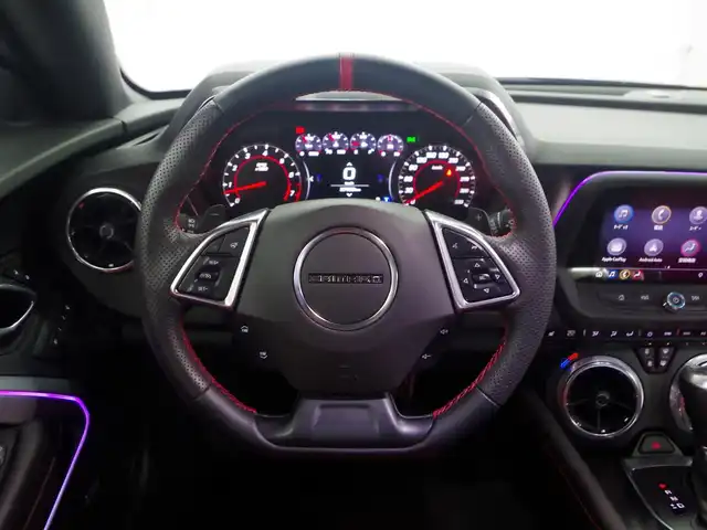 シボレー カマロ SS 兵庫県 2019(平31)年 3.8万km 黒 V8 6200cc/10速AT/Boseプレミアム9スピーカーオーディオ/AppleCarPlay/AndroidAuto対応/BT/USB/バックカメラ/ETC/マグネティックライドコントロール/Brembo社製ハイパフォーマンスブレーキシステム/純正20インチAWブラックペイント/赤黒ツートンレザーシート/シートヒーター/ベンチレーションシート/パワーシート/リヤカメラーミラー/レーンチェンジアラート/サイドブラインドゾーンアラート/LEDヘッドライト/アンビエントライト/ヘッドアップディスプレイ/スマートキー