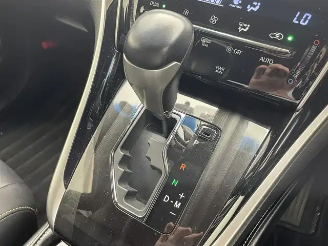 トヨタ ハリアー プログレス 滋賀県 2018(平30)年 4.8万km ブラック 純正9型ナビ/・Bluetooth/CD/DVD/ブルーレイ/フルセグ/全方位カメラ/ハーフレザーシート/パワーシート/3眼LEDライト/追従クルーズコントロール/MTモード付AT/前後ソナー/パワーリアゲート/電子パーキング/ドライブレコーダー/スマートキー/ETC