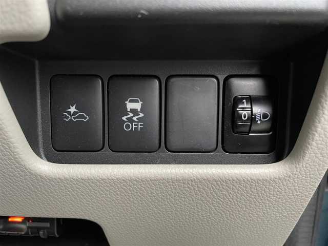 日産 デイズ ルークス X 熊本県 2018(平30)年 7.5万km アイスブルー 衝突軽減ブレーキ/プッシュスタート/純正ナビ/（CD・フルセグTV・BTオーディオ・SD）/アラウンドビューモニター/ETC/片側パワースライドドア/横滑り防止装置/純正フロアマット/純正ドアバイザー/新車保証書/取扱説明書/スマートスペアキー×1本