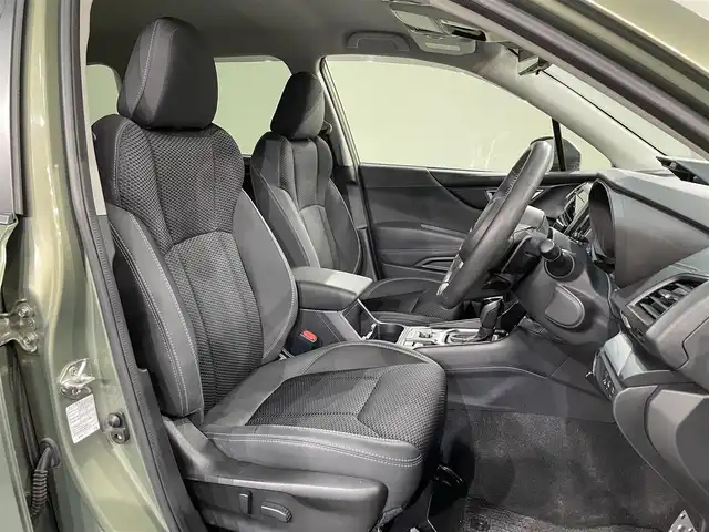 スバル フォレスター ハイブリッド アドバンス 愛知県 2019(平31)年 7.9万km ジャスパーグリーンM KENWOOD7インチナビ/（Bluetooth/AM/FM/フルセグTV）/視界拡張/衝突軽減ブレーキ/レーダークルーズコントロール/ETC2.0/シートヒーター/LEDヘッドライト/バックカメラ/ブラインドスポットモニター/デジタルインナーミラー/ステアリングヒーター/パワーシート/電動リアゲート/コーナーセンサー/ルーフレール/スマートキー/純正18インチAW/4WD