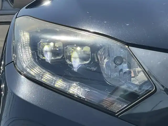 ホンダ ヴェゼル ハイブリッド Z ホンダセンシング 山口県 2017(平29)年 5.4万km クリスタルブラックパール 純正8inメモリーナビ＆/フルセグTV＆バックカメラ/純正フロアマット/純正ドアバイザー/純正LEDヘッドライト/純正LEDフォグランプ/純正17インチアルミ/純正ルーフレール/スマートキー/エンジンプッシュスタート/オートライト/パドルシフト/フロントシートヒーター/レーダークルーズコントロール/ビルトインETC