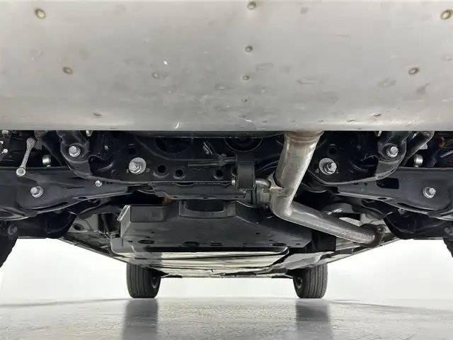 トヨタ ＲＡＶ４ HV アドベンチャー オフロードPKGⅡ 佐賀県 2023(令5)年 1.6万km アティチュードブラックマイカ 純正10.5インチディスプレイオーディオ/フルセグTV/Bluetooth/Applecarplay/Androidauto/全方位カメラ/衝突被害軽減システム/ブラインドスポットモニター/デジタルインナールームミラー/レーダークルーズコントロール/レーンアシスト/クリアランスソナー/パーキングサポートブレーキ/ロードサインアシスト/電子パーキング/ブレーキホールド/純正前後ミラ-一体型ドライブレコーダー/ビルトインETC2.0/オートライト/オートマチックハイビーム/LEDヘッドライト/LEDフォグライト/パワーバックドア/置くだけ充電/運転席パワーシート/運転席・助手席シートヒーター/運転席・助手席エアシート/ステアリングヒーター/合皮シート/メモリーシート/ISOFIX対応/純正18インチアルミホイール/純正フロアマット/スマートキー/プッシュスタート