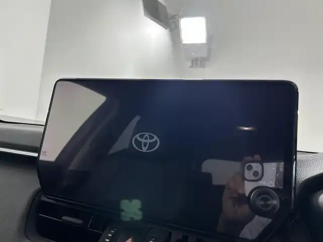 トヨタ ＲＡＶ４ HV アドベンチャー オフロードPKGⅡ 佐賀県 2023(令5)年 1.6万km アティチュードブラックマイカ 純正10.5インチディスプレイオーディオ/フルセグTV/Bluetooth/Applecarplay/Androidauto/全方位カメラ/衝突被害軽減システム/ブラインドスポットモニター/デジタルインナールームミラー/レーダークルーズコントロール/レーンアシスト/クリアランスソナー/パーキングサポートブレーキ/ロードサインアシスト/電子パーキング/ブレーキホールド/純正前後ミラ-一体型ドライブレコーダー/ビルトインETC2.0/オートライト/オートマチックハイビーム/LEDヘッドライト/LEDフォグライト/パワーバックドア/置くだけ充電/運転席パワーシート/運転席・助手席シートヒーター/運転席・助手席エアシート/ステアリングヒーター/合皮シート/メモリーシート/ISOFIX対応/純正18インチアルミホイール/純正フロアマット/スマートキー/プッシュスタート