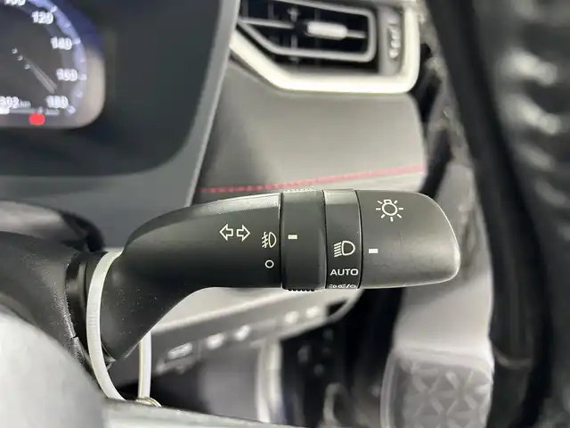 トヨタ ＲＡＶ４ HV アドベンチャー オフロードPKGⅡ 佐賀県 2023(令5)年 1.6万km アティチュードブラックマイカ 純正10.5インチディスプレイオーディオ/フルセグTV/Bluetooth/Applecarplay/Androidauto/全方位カメラ/衝突被害軽減システム/ブラインドスポットモニター/デジタルインナールームミラー/レーダークルーズコントロール/レーンアシスト/クリアランスソナー/パーキングサポートブレーキ/ロードサインアシスト/電子パーキング/ブレーキホールド/純正前後ミラ-一体型ドライブレコーダー/ビルトインETC2.0/オートライト/オートマチックハイビーム/LEDヘッドライト/LEDフォグライト/パワーバックドア/置くだけ充電/運転席パワーシート/運転席・助手席シートヒーター/運転席・助手席エアシート/ステアリングヒーター/合皮シート/メモリーシート/ISOFIX対応/純正18インチアルミホイール/純正フロアマット/スマートキー/プッシュスタート