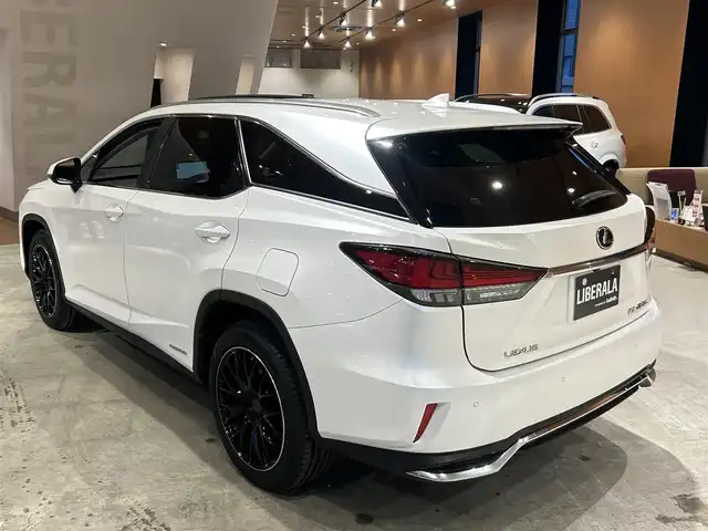 レクサス ＲＸ 450hL 道央・札幌 2019(令1)年 4.5万km ソニッククォーツ ワンオーナー/RAYS20インチAW/ムーンルーフ/マークレビンソンプレミアムサウンド/リヤシートエンターテイメントシステム/アダプティブハイビームシステム/LexusSafetySystem＋/純正メモリナビ/フルセグTV/CD/DVD/SD/USB/Bluetooth/360°カメラ/ヘッドアップディスプレイ/本革シート/シートヒーター/シートベンチレーション/ステアリングヒーター/パワーテールゲート/ETC