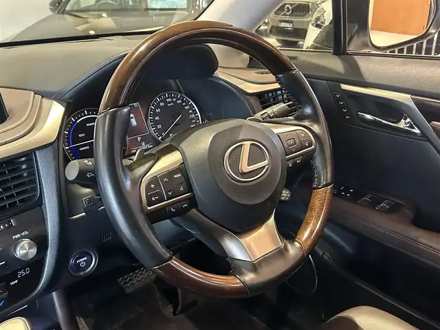 レクサス ＲＸ 450hL 道央・札幌 2019(令1)年 4.5万km ソニッククォーツ ワンオーナー/RAYS20インチAW/ムーンルーフ/マークレビンソンプレミアムサウンド/リヤシートエンターテイメントシステム/アダプティブハイビームシステム/LexusSafetySystem＋/純正メモリナビ/フルセグTV/CD/DVD/SD/USB/Bluetooth/360°カメラ/ヘッドアップディスプレイ/本革シート/シートヒーター/シートベンチレーション/ステアリングヒーター/パワーテールゲート/ETC