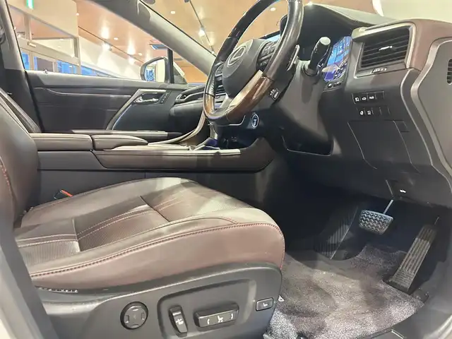 レクサス ＲＸ 450hL 道央・札幌 2019(令1)年 4.5万km ソニッククォーツ ワンオーナー/RAYS20インチAW/ムーンルーフ/マークレビンソンプレミアムサウンド/リヤシートエンターテイメントシステム/アダプティブハイビームシステム/LexusSafetySystem＋/純正メモリナビ/フルセグTV/CD/DVD/SD/USB/Bluetooth/360°カメラ/ヘッドアップディスプレイ/本革シート/シートヒーター/シートベンチレーション/ステアリングヒーター/パワーテールゲート/ETC