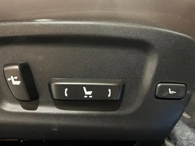 レクサス ＲＸ 450hL 道央・札幌 2019(令1)年 4.5万km ソニッククォーツ ワンオーナー/RAYS20インチAW/ムーンルーフ/マークレビンソンプレミアムサウンド/リヤシートエンターテイメントシステム/アダプティブハイビームシステム/LexusSafetySystem＋/純正メモリナビ/フルセグTV/CD/DVD/SD/USB/Bluetooth/360°カメラ/ヘッドアップディスプレイ/本革シート/シートヒーター/シートベンチレーション/ステアリングヒーター/パワーテールゲート/ETC