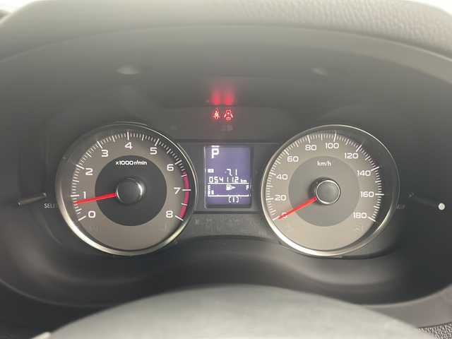 スバル フォレスター 2．0i－S アイサイト 道央・札幌 2013(平25)年 5.5万km クリスタルブラックシリカ ・4WD/・寒冷地仕様/・社外ナビ(TV/BT/DVD/CD)/・バックカメラ/・アイサイト/・パドルシフト/・アダプティブクルーズコントロール/・パワーバックドア/・レザーシート/・前席シートヒーター＆パワーシート/・アイドリングストップ/・X-MODE/・SI-DRIVE/・オートライト/・キセノンヘッドライト/・横滑り防止装置/・前後コーナーセンサー/・盗難防止装置/・衝突被害軽減ブレーキ