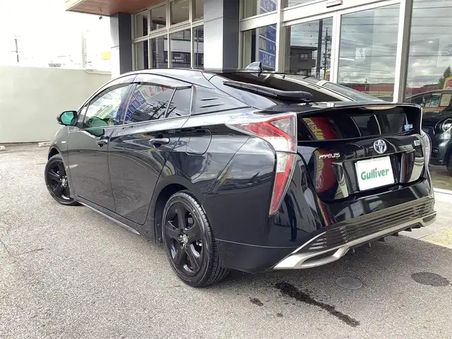 トヨタ プリウス S ツーリングセレクション 愛知県 2016(平28)年 6.5万km アティチュードブラックマイカ スマートキー　/セーフティセンスP /純正SDナビ　/フルセグ　/バックカメラ　/ビルトインETC /レーダークルーズコントロール　/LDA /AHB /ステアリングスイッチ　/シートヒーター　/LEDヘッド　/黒皮シート