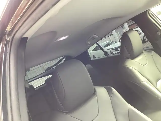 トヨタ プリウス S ツーリングセレクション 愛知県 2016(平28)年 6.5万km アティチュードブラックマイカ スマートキー　/セーフティセンスP /純正SDナビ　/フルセグ　/バックカメラ　/ビルトインETC /レーダークルーズコントロール　/LDA /AHB /ステアリングスイッチ　/シートヒーター　/LEDヘッド　/黒皮シート