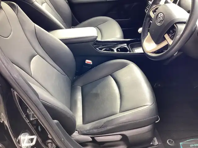 トヨタ プリウス S ツーリングセレクション 愛知県 2016(平28)年 6.5万km アティチュードブラックマイカ スマートキー　/セーフティセンスP /純正SDナビ　/フルセグ　/バックカメラ　/ビルトインETC /レーダークルーズコントロール　/LDA /AHB /ステアリングスイッチ　/シートヒーター　/LEDヘッド　/黒皮シート