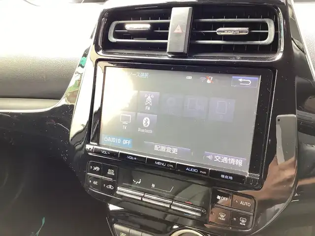 トヨタ プリウス S ツーリングセレクション 愛知県 2016(平28)年 6.5万km アティチュードブラックマイカ スマートキー　/セーフティセンスP /純正SDナビ　/フルセグ　/バックカメラ　/ビルトインETC /レーダークルーズコントロール　/LDA /AHB /ステアリングスイッチ　/シートヒーター　/LEDヘッド　/黒皮シート