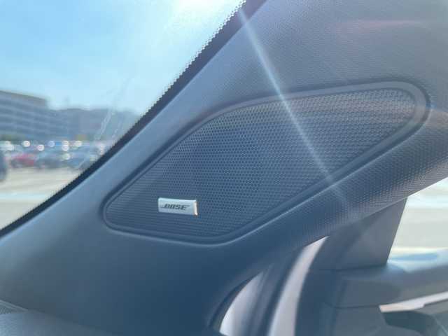 三菱 アウトランダー ＰＨＥＶ P 愛知県 2024(令6)年 0.2万km 白 プレミアムサウンドBBOSE/マイパイロット/純正9型ディスプレイオーディオナビ/レーダークルーズコントロール/全方位カメラ/サンルーフ/シートヒーター/バックカメラ/オートホールド/パワーシート/ヘッドアップディスプレイ/コーナーセンサー/純正アルミホイール/ブラインドスポットモニター/パドルシフト/ステアリングヒーター/レーンキープアシスト/ダウンヒルアシストコントロール/オートマチックハイビーム/ワイヤレス充電機/ステアリングスイッチ/スマートキー/プッシュスタート