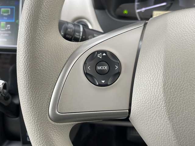 日産 デイズ X 山形県 2017(平29)年 2.4万km アイスブルー ・ワンオーナー/・純正ナビ/フルセグ/CD/Bluetooth/・全方位カメラ/・エマージェンシーブレーキ/・ステアリングスイッチ/・純正マット/・純正ホイールキャップスチールホイール＋スタッドレスタイヤ車載/・保証書/・取扱説明書