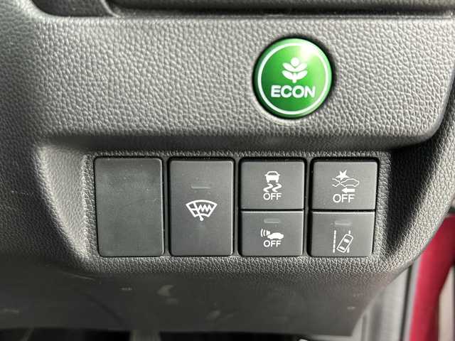 ホンダ フィット ハイブリット L ホンダセンシング 愛知県 2017(平29)年 6万km ルージュアメジストM 純正７インチナビ/・フルセグ/・CD/DVD/・Bluetooth/バックカメラ/ETC/ステアリングスイッチ/衝突軽減ブレーキ/レーンアシスト/アダプティブクルーズコントロール/横滑り防止/LEDヘッドライト/オートライト/純正ドライブレコーダー/プッシュスタート/スペアキーあり/取説・保証書あり