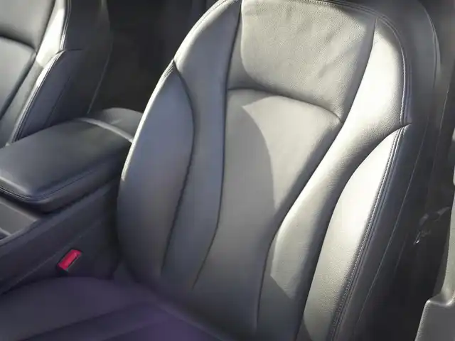 アウディ Ｑ７ ブラックスタイリング 静岡県 2019(令1)年 3.6万km 黒 ブラックレザーシート/シートヒーター/パワーシート/３列シート/BOSEプレミアムサウンド/ミシュランPS4 SUV 装着/２０インチブラックスタイリングアルミホイール/純正MMIメモリナビ/３６０°カメラ/Carplay＆AndroidAuto対応可能です。/フルセグTV/BT・DVD・USB/ETC２．０/マトリックスLEDライト/アンビエントライト/パーキングエイド/ACC/渋滞アシスト/エフィシェンシアシスト/Audiプレセンス/サイドアシスト/アクティブレーンアシスト/レインセンサー/エアサスペンション