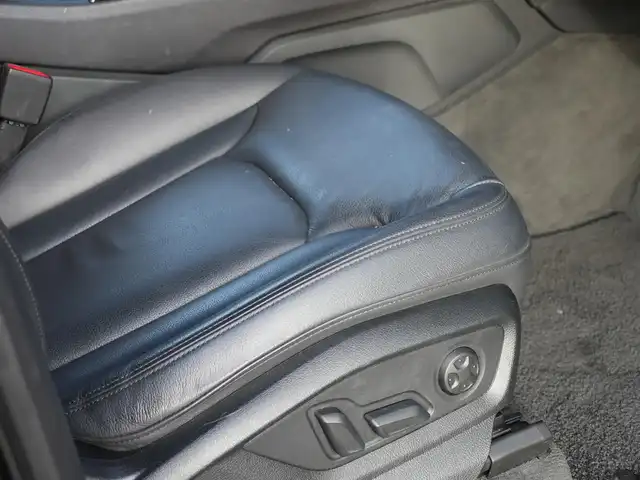 アウディ Ｑ７ ブラックスタイリング 静岡県 2019(令1)年 3.6万km 黒 ブラックレザーシート/シートヒーター/パワーシート/３列シート/BOSEプレミアムサウンド/ミシュランPS4 SUV 装着/２０インチブラックスタイリングアルミホイール/純正MMIメモリナビ/３６０°カメラ/Carplay＆AndroidAuto対応可能です。/フルセグTV/BT・DVD・USB/ETC２．０/マトリックスLEDライト/アンビエントライト/パーキングエイド/ACC/渋滞アシスト/エフィシェンシアシスト/Audiプレセンス/サイドアシスト/アクティブレーンアシスト/レインセンサー/エアサスペンション