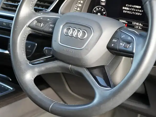 アウディ Ｑ７ ブラックスタイリング 静岡県 2019(令1)年 3.6万km 黒 ブラックレザーシート/シートヒーター/パワーシート/３列シート/BOSEプレミアムサウンド/ミシュランPS4 SUV 装着/２０インチブラックスタイリングアルミホイール/純正MMIメモリナビ/３６０°カメラ/Carplay＆AndroidAuto対応可能です。/フルセグTV/BT・DVD・USB/ETC２．０/マトリックスLEDライト/アンビエントライト/パーキングエイド/ACC/渋滞アシスト/エフィシェンシアシスト/Audiプレセンス/サイドアシスト/アクティブレーンアシスト/レインセンサー/エアサスペンション