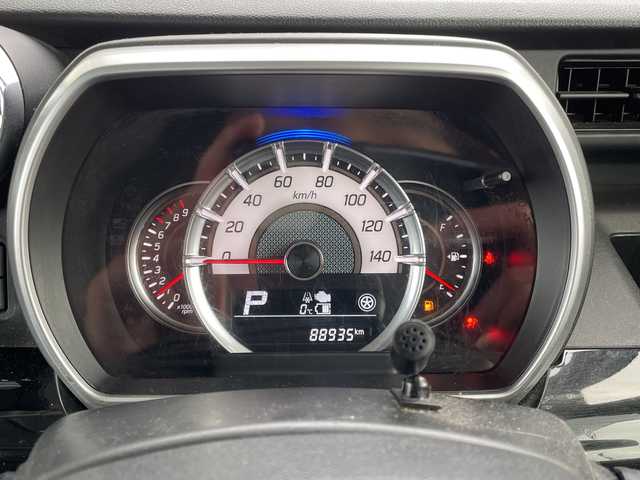 スズキ スペーシア カスタム HYBRID XS 道央・札幌 2020(令2)年 8.9万km ブルーイッシュブラックパール3 ・ワンオーナー/・4WD/・純正SDナビ/・CD/DVD/SD/フルセグTV/・Bluetooth接続/・スズキセーフティサポート/・衝突被害軽減ブレーキ/・レーンキープアシスト/・ヘッドアップディスプレイ/・LEDオートライト/・ハイビームアシスト/・アラウンドビューモニター/・両側パワースライドドア/・ハーフレザーシート/・前席シートヒーター/・ステアリングスイッチ/・ビルトインETC/・リアドアウィンドウサンシェード/・純正フロアマット/・積込夏タイヤ社外AWセット/165/55/R15　24年製/・社外エンジンスターター/・前方ドライブレコーダー/・スマートキー/・保証書/取扱説明書