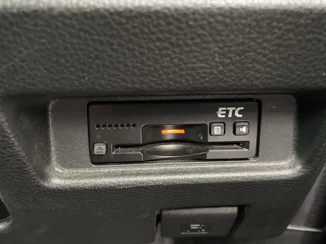 スズキ スペーシア カスタム HYBRID XS 道央・札幌 2020(令2)年 8.9万km ブルーイッシュブラックパール3 ・ワンオーナー/・4WD/・純正SDナビ/・CD/DVD/SD/フルセグTV/・Bluetooth接続/・スズキセーフティサポート/・衝突被害軽減ブレーキ/・レーンキープアシスト/・ヘッドアップディスプレイ/・LEDオートライト/・ハイビームアシスト/・アラウンドビューモニター/・両側パワースライドドア/・ハーフレザーシート/・前席シートヒーター/・ステアリングスイッチ/・ビルトインETC/・リアドアウィンドウサンシェード/・純正フロアマット/・積込夏タイヤ社外AWセット/165/55/R15　24年製/・社外エンジンスターター/・前方ドライブレコーダー/・スマートキー/・保証書/取扱説明書