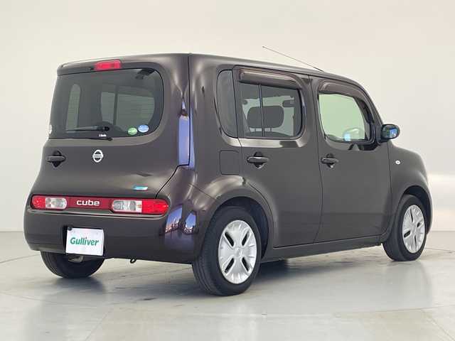 日産 キューブ 15X Vセレクション 愛知県 2014(平26)年 8.5万km ビターショコラ 純正ナビ/・Bluetooth/・CD/DVD/・ワンセグテレビ/ETC/スマートキー/電動格納ミラー/スタッドレスタイヤ