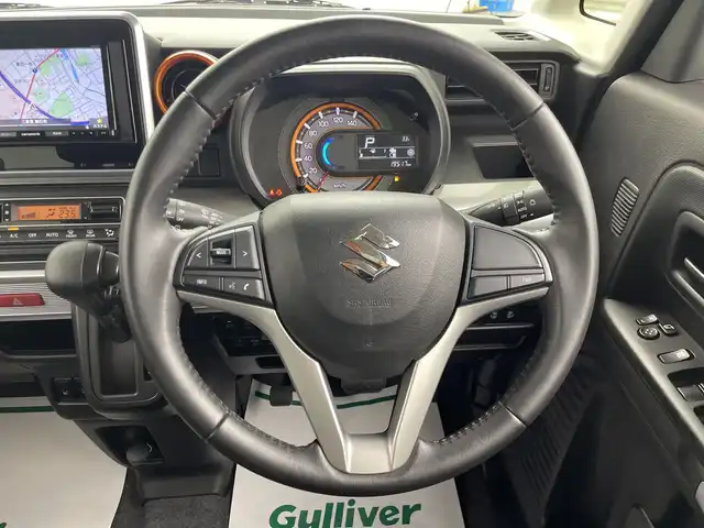 スズキ スペーシア ギア HYBRID XZ 三重県 2019(平31)年 2万km オフブルーメタリック/ガンメタリック2トーンルーフ 社外ナビ/（Bluetooth/フルセグTV/iPod)　/衝突軽減ブレーキ　/車線逸脱システム/両側電動スライドドア　/シートヒーター　/ＬＥＤヘッドライト　/ＥＴＣ　/パーキングセンサー　/オートハイビーム　/ルーフレール