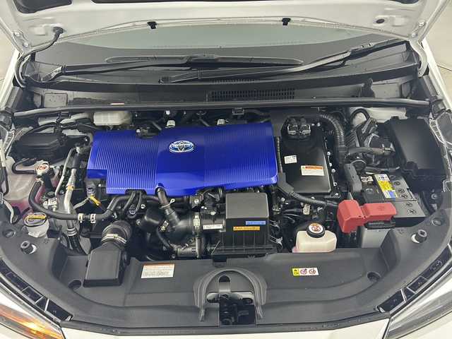トヨタ プリウス SセーフティプラスⅡ 愛知県 2020(令2)年 2.6万km プラチナホワイトパールマイカ TRDエアロ/純正7インチＳＤナビ【NSZT-W68T】/・フルセグ/ＣＤ/ＤＶＤ/Ｂｌｕｅｔｏｏｔｈ　/全方位カメラ　/Toyota Safety Sense/・衝突軽減ブレーキ　/・アダプティブクルーズコントロール　/・レーンキープアシスト　/・オートハイビーム/前後ドライブレコーダー　/ビルトインＥＴＣ2.0　/LEDヘッドライト/モデリスタ15インチAW/ブラインドスポットモニター/AC100V充電/革巻きステアリング/ステアリングスイッチ/スマートキー＆プッシュスタート