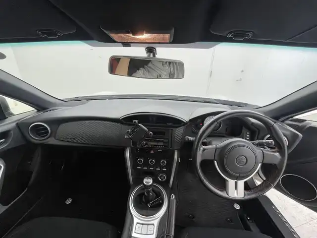 トヨタ ８６ GT 茨城県 2016(平28)年 5万km クリスタルホワイトパール 社外オーディオ［MVH-5600］/・Bluetooth/・AUX/・USB/純正アルミホイール/純正フロアマット/TDRリアスポイラー/社外エアロ（フロント・サイド）/社外ETC