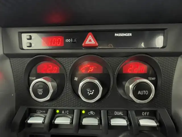 トヨタ ８６ GT 茨城県 2016(平28)年 5万km クリスタルホワイトパール 社外オーディオ［MVH-5600］/・Bluetooth/・AUX/・USB/純正アルミホイール/純正フロアマット/TDRリアスポイラー/社外エアロ（フロント・サイド）/社外ETC