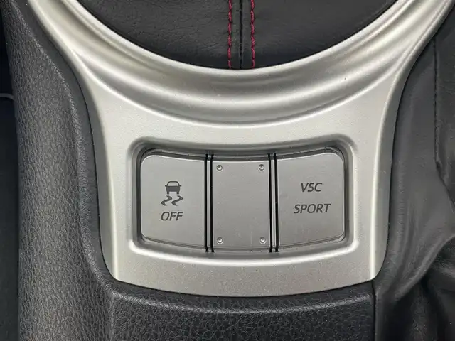 トヨタ ８６ GT 茨城県 2016(平28)年 5万km クリスタルホワイトパール 社外オーディオ［MVH-5600］/・Bluetooth/・AUX/・USB/純正アルミホイール/純正フロアマット/TDRリアスポイラー/社外エアロ（フロント・サイド）/社外ETC
