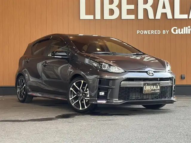 トヨタ アクア G GRスポーツ 17インチPKG 宮城県 2020(令2)年 0.9万km ガンＭ トヨタセーフティセンス/純正ナビ/フルセグTV/バックカメラ/LEDヘッドライト/純正17インチAW/クルーズコントロール/ビルトインETC/ドライブレコーダー/ドアバイザー/フロアマット/保証書・取説書・スペアキー