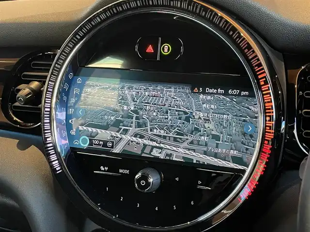 ＭＩＮＩ ＢＭＷ ミニ クーパー D ブリックレーンED 宮城県 2022(令4)年 1.3万km シルバー 純正ナビ/Bluetooth機能/クルーズコントロール/レーンキープアシスト/ブラインドスポット/インテリジェントセーフティー/ハーフレザーシート/シートヒーター/アンビエントライト/オートマチックハイビーム/ステアリングスイッチ/アイドリングストップ/純正17インチAW/純正フロアマット/ETC/USB