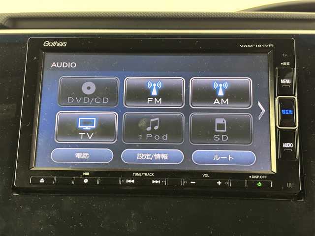 ホンダ ステップワゴン スパーダ ハイブリッド G ホンダセンシング 埼玉県 2018(平30)年 6.1万km プレミアムスパークルブラックパール 純正ナビ　/(フルセグ/Bluetooth/AM/FM)　/ホンダセンシング/衝突軽減ブレーキ/アダプティブクルーズコントロール/先行車発進お知らせ機能/路外逸脱抑制機能/標識認識機能　/両側パワースライドドア　/レーダークルーズコントロール　/ビルトインＥＴＣ　/バックカメラ　/純正アルミホイール１６インチ　/純正フロアマット　/シートバックテーブル