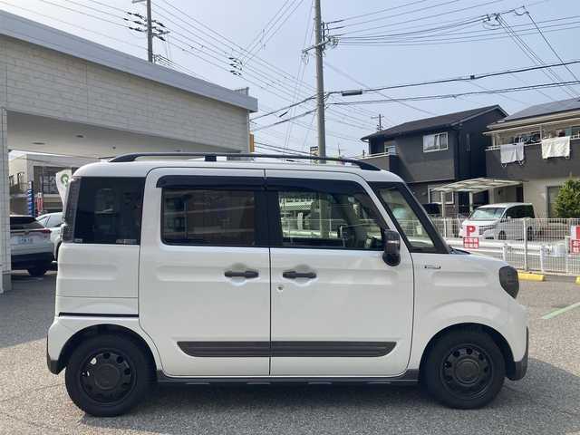 マツダ フレアワゴンタフスタイル ハイブリッドXT 兵庫県 2019(令1)年 5.9万km ピュアホワイトP 8インチメモリーナビ/フルセグTV/CD/DVD/Bluetooth/SD/FM/AM/全方位モニター/ビルトインETC/衝突被害軽減ブレーキ/車線逸脱警報/ヘッドアップディスプレイ/クルーズコントロール/パドルシフト/LEDヘッドライト/フォグランプ/オートライト/D/N シートヒーター/パドルシフト/リア クリアランスソナー/ドアバイザー/フロアマット/ISOFIX/スペアキー1本/新車時保証書/取扱説明書