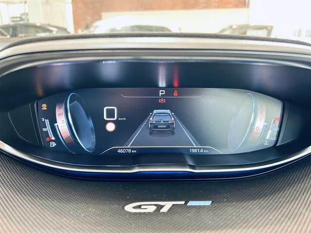 プジョー ５００８ GTライン ブルーHDi 大阪府 2021(令3)年 4.6万km BLANC NACRE ワンオーナー/サンルーフ/ハーフレザー/Dメモリ付きパワーシート/シートヒーター/純正ディスプレイオーディオ/applecarplay/バック・サイドカメラ/ACC/ブラインドスポット/純正18インチAW/LEDヘッドライト/電動リアゲート/ワイヤレス充電