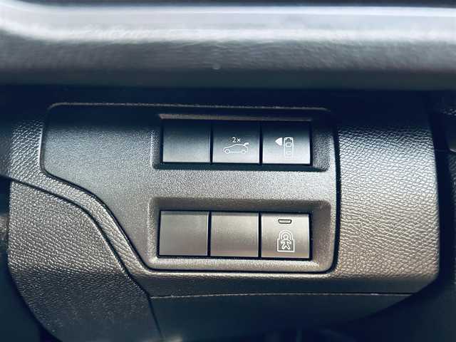 プジョー ５００８ GTライン ブルーHDi 大阪府 2021(令3)年 4.6万km BLANC NACRE ワンオーナー/サンルーフ/ハーフレザー/Dメモリ付きパワーシート/シートヒーター/純正ディスプレイオーディオ/applecarplay/バック・サイドカメラ/ACC/ブラインドスポット/純正18インチAW/LEDヘッドライト/電動リアゲート/ワイヤレス充電