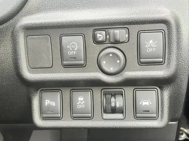 日産 ノート X Vセレクション 島根県 2020(令2)年 3.5万km ダークメタルグレー 純正メモリナビ　/フルセグTV　/Bluetooth接続　/ETC/衝突軽減ブレーキ/レーンキープアシスト　/アイドリングストップ　/前後コーナーセンサー　/オートライト/プッシュスター　/スマートキー　/純正フロアマット
