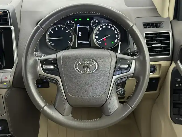 トヨタ ランドクルーザー プラド TX Lパッケージ 愛知県 2020(令2)年 3.9万km ホワイトパールクリスタルシャイン サンルーフ/ルーフレール/7人乗り/ベージュレザー/アルパインナビ　/(ＣＤ／ＤＶＤ／ＢＴ／フルセグ)/ＨＤＭＩ/USB/デジタルインナーミラー/バックカメラ/ＥＴＣ　/クルーズコントロール/トヨタセーフティセンス/クリアランスソナー/ワイパーデアイザー　/パワーシート　/シートヒーター　/エアーシート　/アルミホイール　/スマートキー