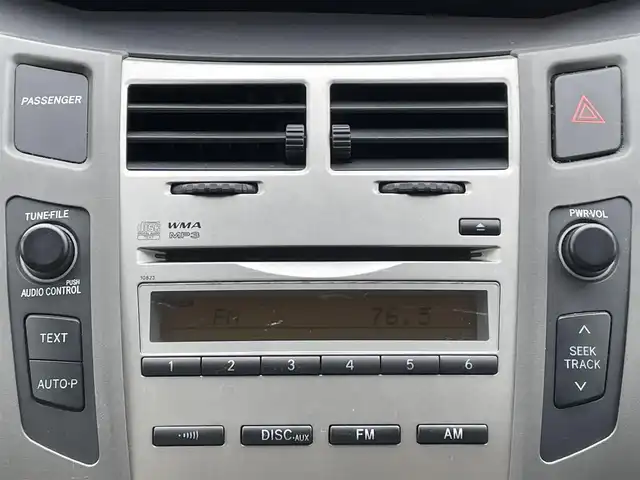 トヨタ ヴィッツ F 岐阜県 2009(平21)年 13.1万km スーパーレッドⅤ ワンオーナー/4WD/純正フロアマット/ドアバイザー/ウィンカーミラー/CD，AUX/リモコンキー/ABS/盗難防止装置システム/保証書