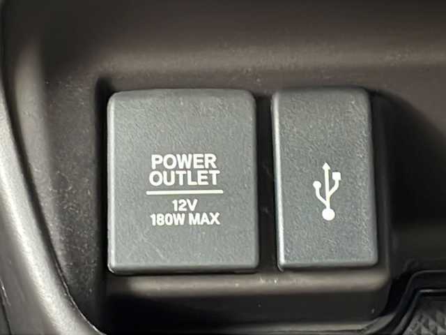 ホンダ フリード ハイブリット G ホンダセンシング 徳島県 2021(令3)年 6万km シルバーミストグリーンM ワンオーナー /無限ドアパーツ /7インチ純正SDナビ（VXM-214VFi）/フルセグTV/Bluetooth/CD/DVD再生機能/iPod/AUX/USB/衝突軽減ブレーキ /禁煙 /両側パワースライドドア /後方コーナーセンサー /クルコン追従有 /レーンキープアシスト/シートヒーター/エアシート /シートカバー付/前方純正ドライブレコーダー /純正AW15インチ/ウィンカーミラー/オートライト