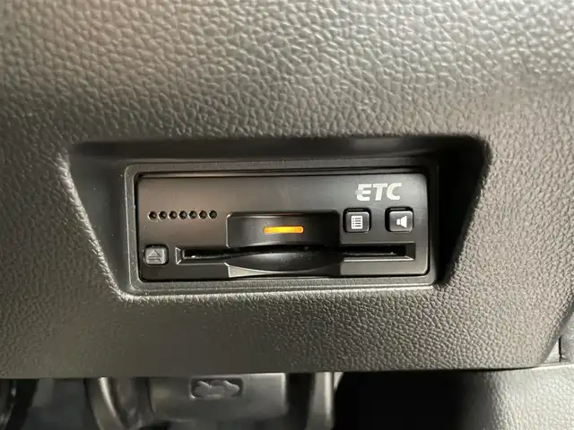 スズキ スイフト RSt 鹿児島県 2018(平30)年 5.6万km スーパーブラックパール 純正ナビ/(フルセグTV/Bluetooth/DVD/CD)/全方位カメラ/横滑り防止/LEDヘッドライト/オートライト/運転席シートヒーター/前後ドライブレコーダー/ETC/純正アルミホイール/フロアマット/プッシュスタート/スマートキー