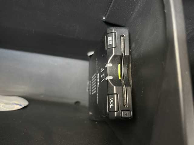 ホンダ ストリーム ZS 栃木県 2010(平22)年 7.6万km クリスタルブラックパール 社外ディスプレイオーディオ/・PIXYDA/・Bluetooth　CD　DVD/・TV フルセグ/・バックカメラ/ETC/純正フロアマット/純正16インチアルミホイール/LEDヘッドライト/オートライト/盗難防止装置