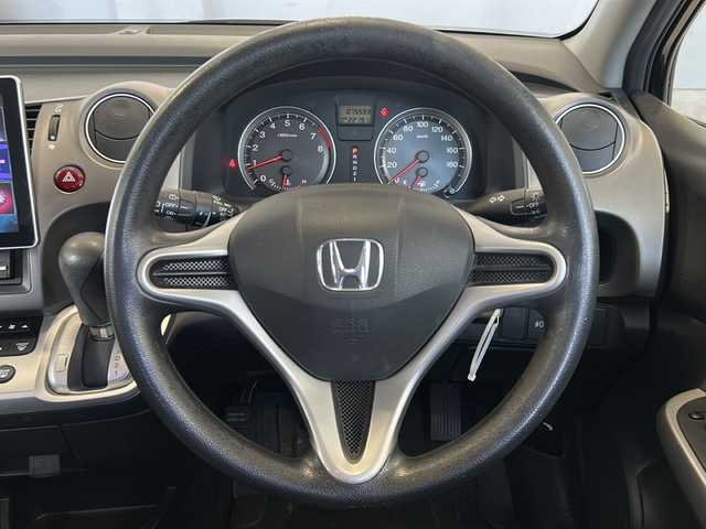ホンダ ストリーム ZS 栃木県 2010(平22)年 7.6万km クリスタルブラックパール 社外ディスプレイオーディオ/・PIXYDA/・Bluetooth　CD　DVD/・TV フルセグ/・バックカメラ/ETC/純正フロアマット/純正16インチアルミホイール/LEDヘッドライト/オートライト/盗難防止装置