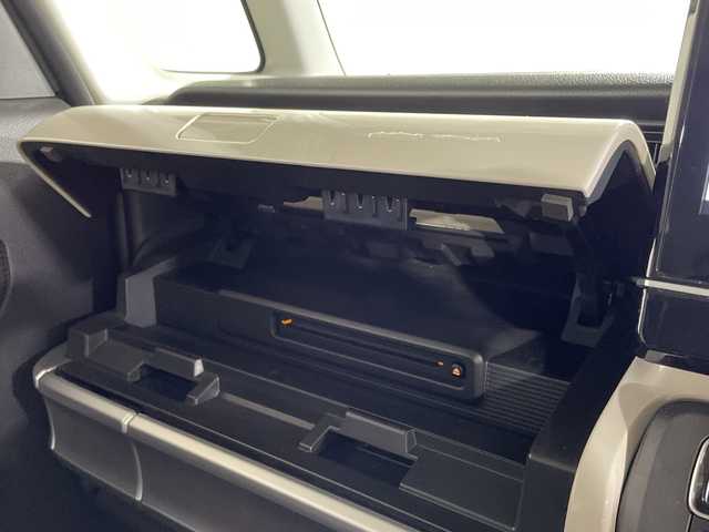 スズキ スペーシア HYBRID X 福岡県 2022(令4)年 1.9万km ピュアホワイトP 純正メモリナビ(フルセグTV/Bluetooth)全方位モニター衝突軽減ブレーキレーンキープアシストレーダークルコンシートヒーターサーキュレーターリアコーナーセンサーステアリングリモコン両側パワスラ電動格納ミラー