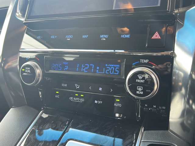 トヨタ アルファード S Aパッケージ 静岡県 2018(平30)年 7.7万km ホワイトパールクリスタルシャイン 純正ナビ/・AM/FM/・CD/DVD/・フルセグTV/・SD録音/・Bluetooth/・USB/・HDMI/主要装備/・バックカメラ/・後席フリップダウンモニター/・ドライブレコーダー/・追従機能付クルーズコントロール/・デジタルインナーミラー/・ＭＴモード付ＡＴ/・ビルトインＥＴＣ２．０/・ＡＣ１００Ｖ１００W電源/・オートハイビーム/・両側パワースライドドア/・ＬＥＤヘッドライト/・プリクラッシュセーフティ/・車線逸脱警報/・クリアランスソナー