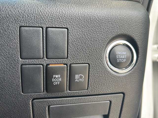 トヨタ アルファード S Aパッケージ 静岡県 2018(平30)年 7.7万km ホワイトパールクリスタルシャイン 純正ナビ/・AM/FM/・CD/DVD/・フルセグTV/・SD録音/・Bluetooth/・USB/・HDMI/主要装備/・バックカメラ/・後席フリップダウンモニター/・ドライブレコーダー/・追従機能付クルーズコントロール/・デジタルインナーミラー/・ＭＴモード付ＡＴ/・ビルトインＥＴＣ２．０/・ＡＣ１００Ｖ１００W電源/・オートハイビーム/・両側パワースライドドア/・ＬＥＤヘッドライト/・プリクラッシュセーフティ/・車線逸脱警報/・クリアランスソナー